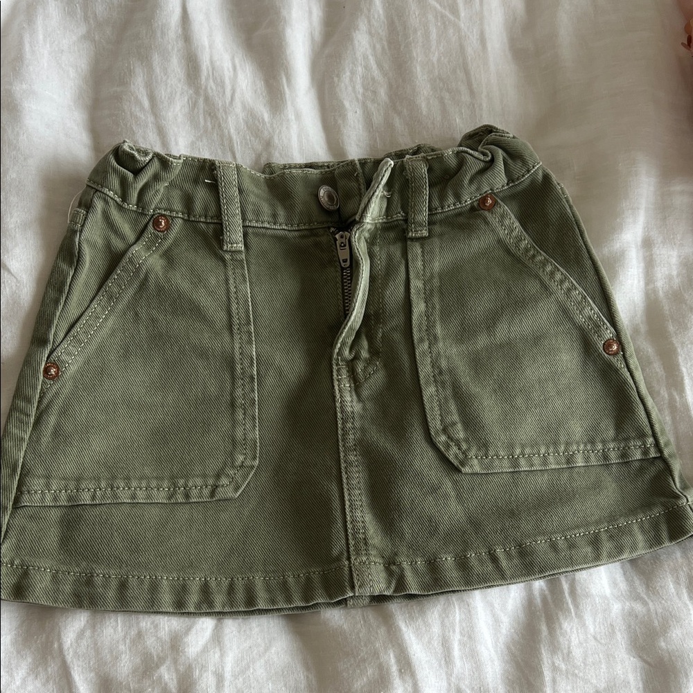 Zara Green Mini Cargo Skirt Casual